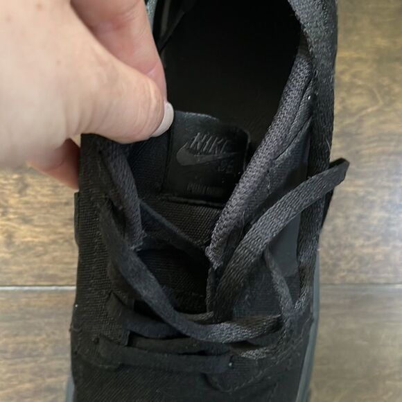 🌟Host Pick 🌟 Nike Black Canvas Skate Shoes Sz-7Y - Picture 8 of 10